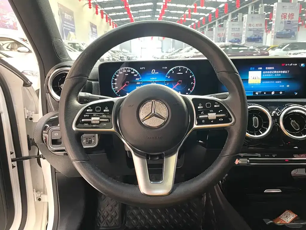 Mercedes-Benz A-Class 2022 из CN, фото 7