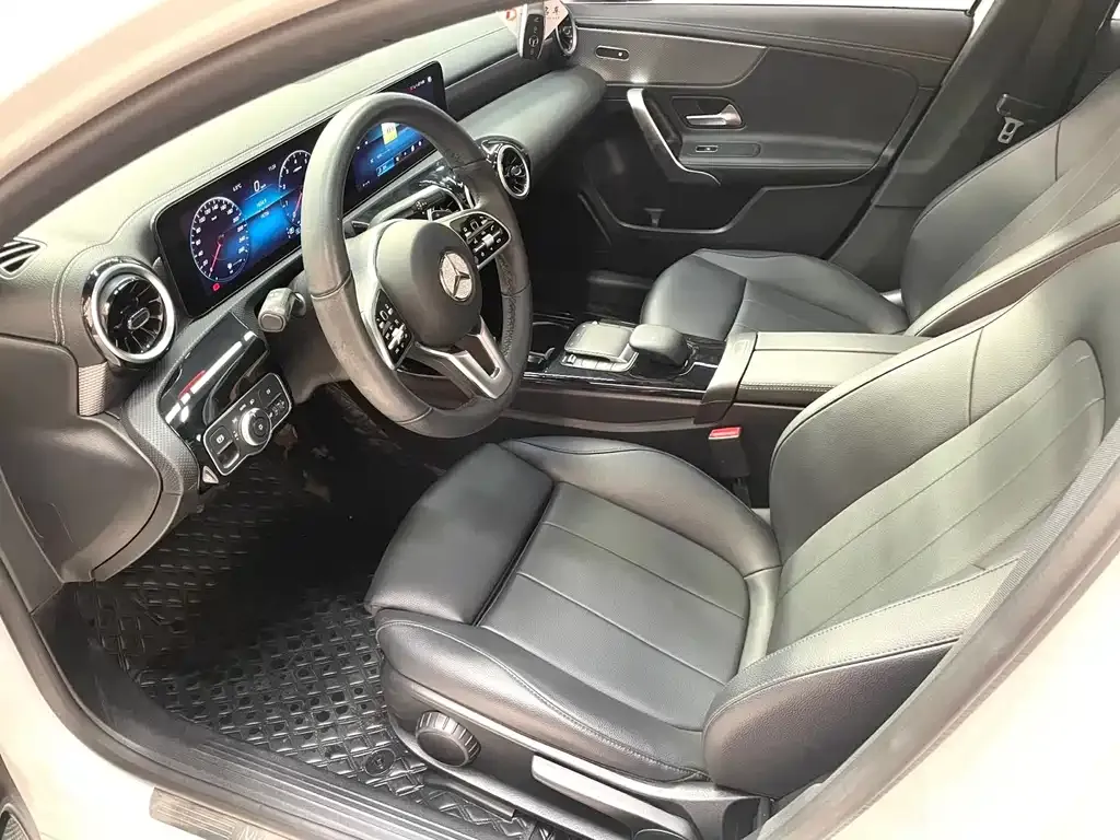 Mercedes-Benz A-Class 2022 из CN, фото 6