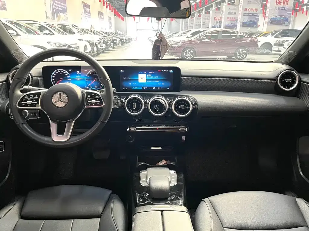 Mercedes-Benz A-Class 2022 из CN, фото 10