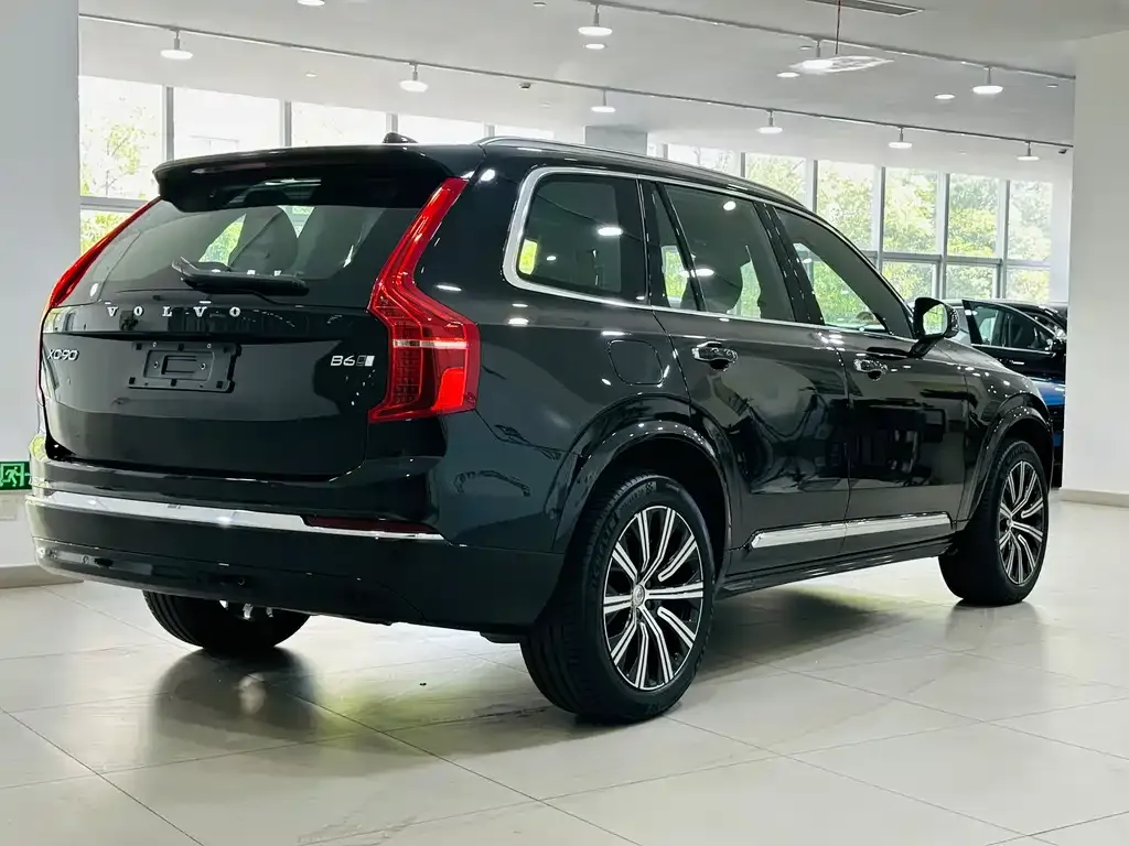 Volvo XC90 2023 из CN, фото 6