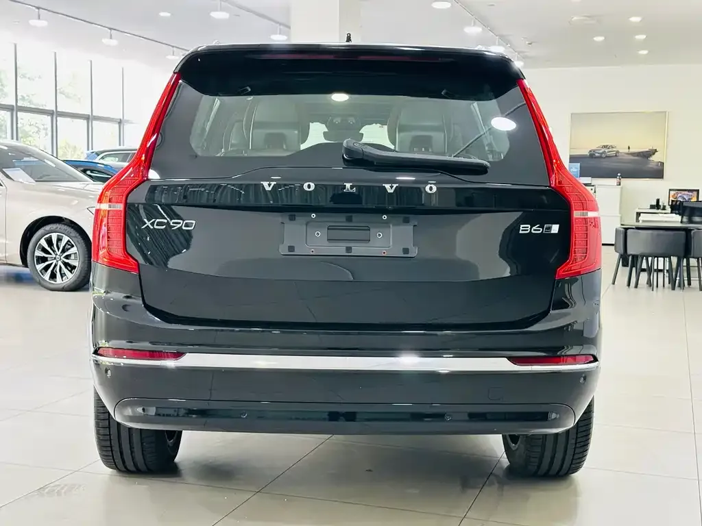 Volvo XC90 2023 из CN, фото 3