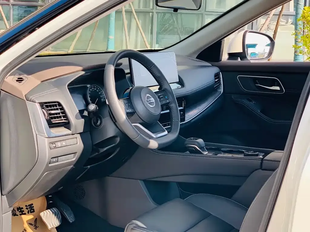 Nissan X-Trail 2023 из CN, фото 5