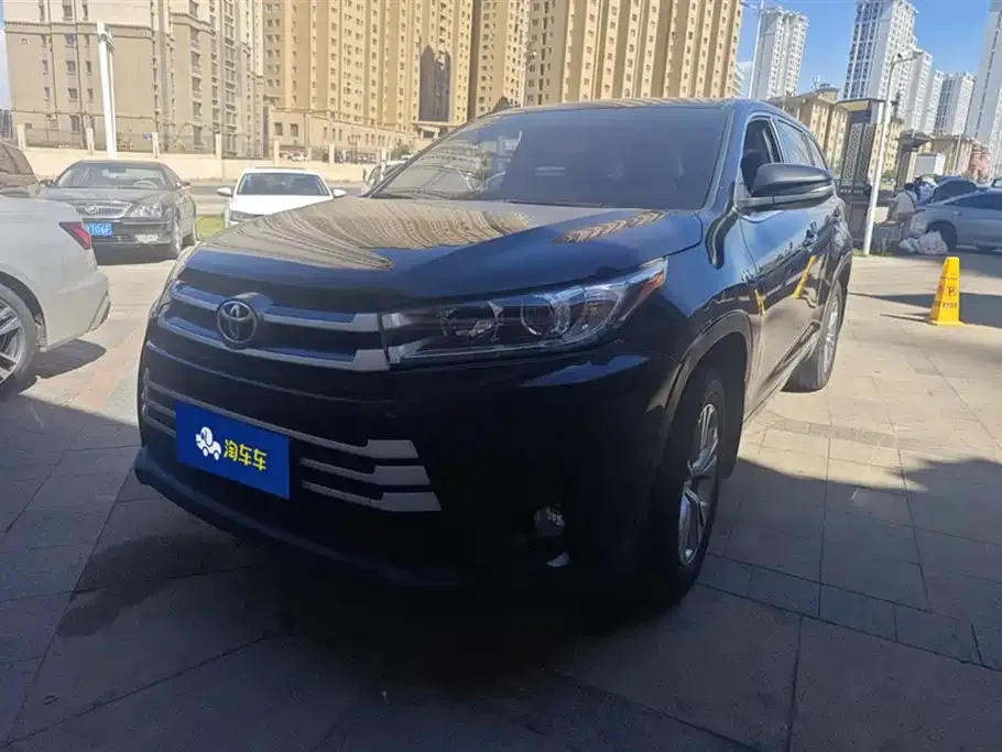 Toyota Highlander 2022 из CN, фото 1