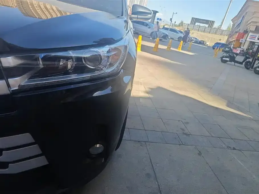 Toyota Highlander 2022 из CN, фото 7