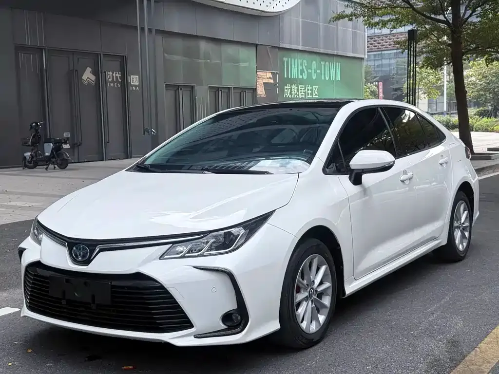 Toyota Corolla 2021 из CN, фото 1