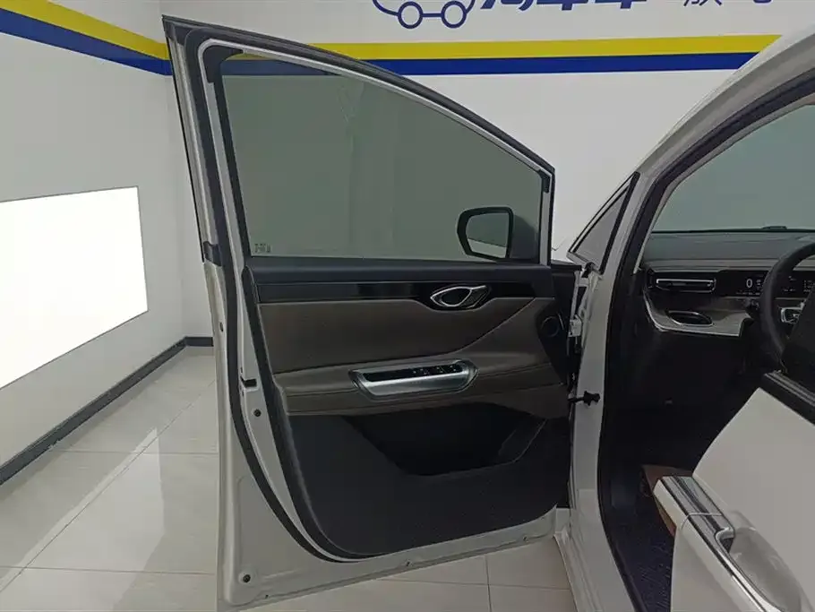 GAC Motor Trumpchi E8 2024 из CN, фото 9