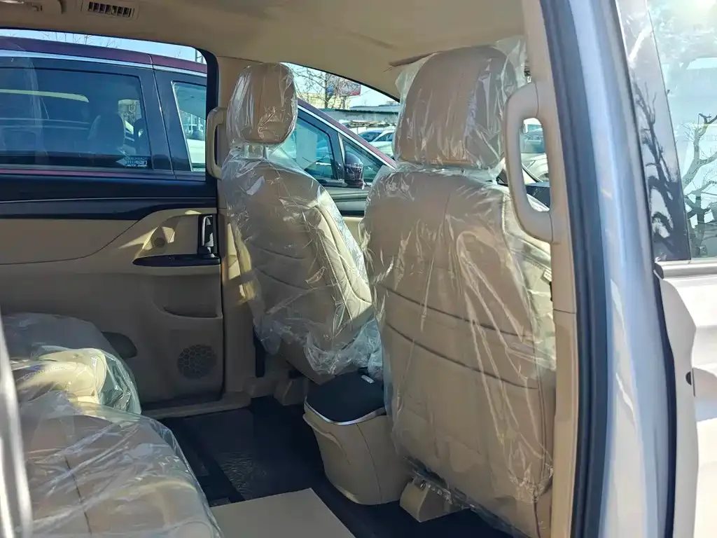 Buick GL8 2026 из CN, фото 7