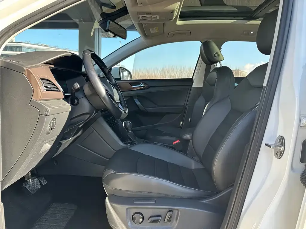 Volkswagen Tharu 2022 из CN, фото 5