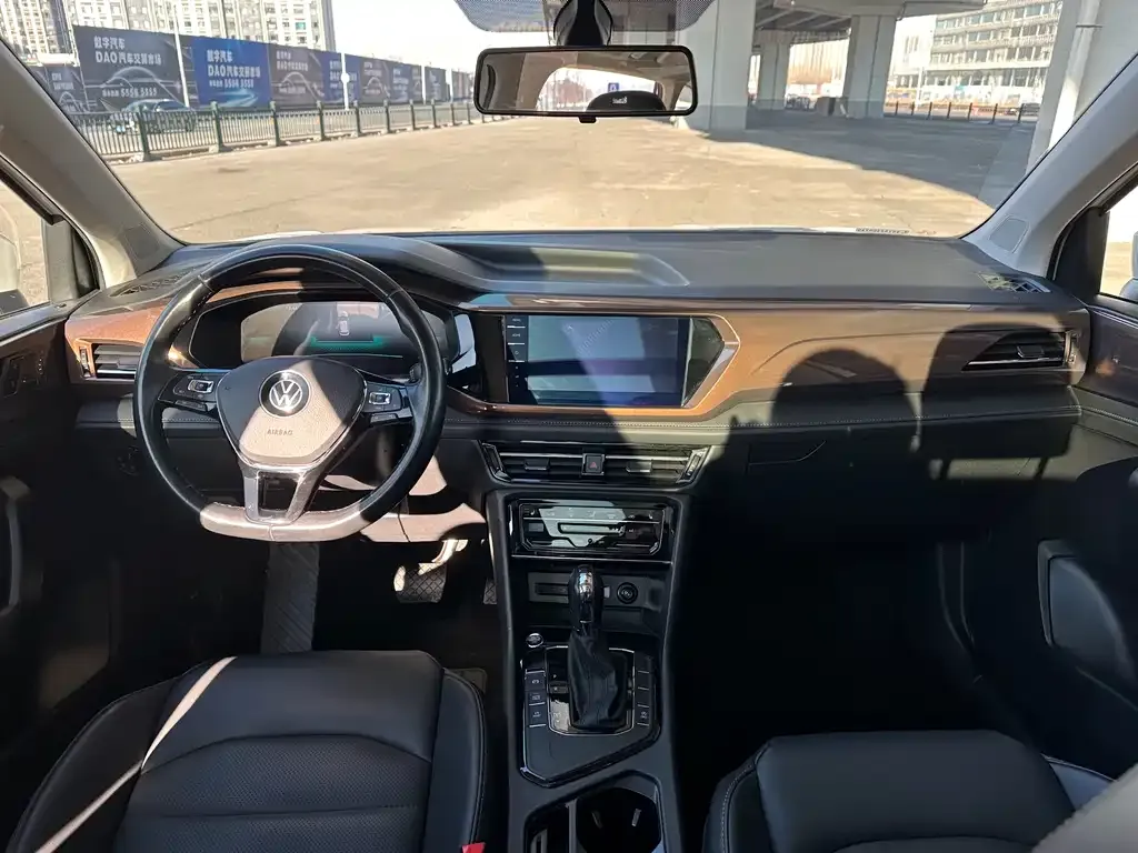 Volkswagen Tharu 2022 из CN, фото 6