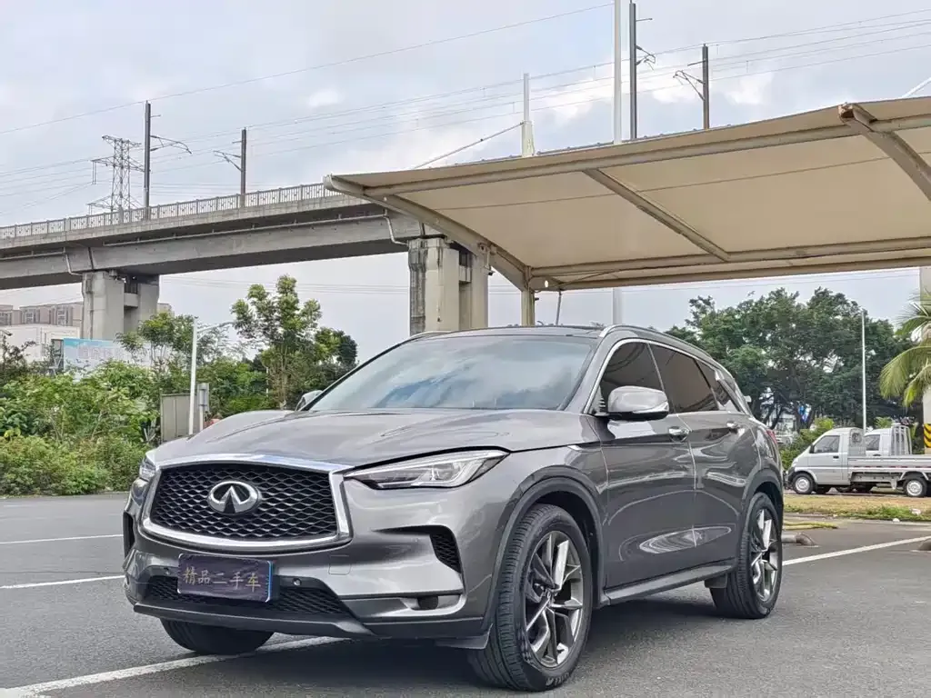 Infiniti QX50 2023 из CN, фото 1