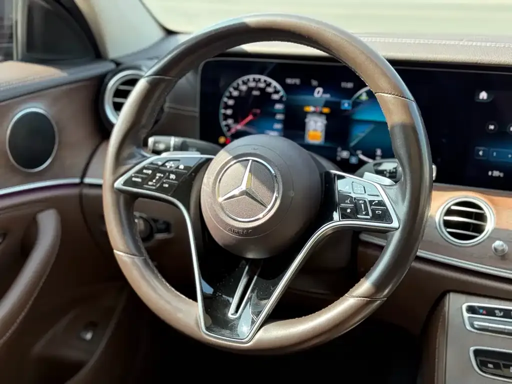 Mercedes-Benz E-Class 2021 из CN, фото 9