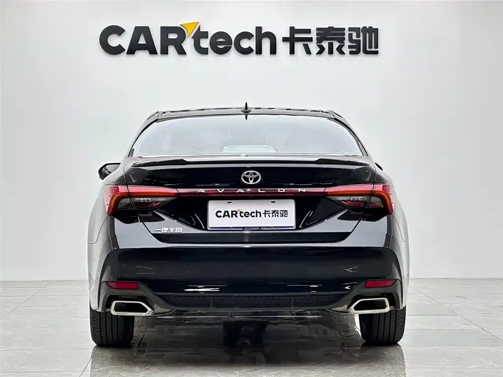 Toyota Avalon 2023 из CN, фото 2