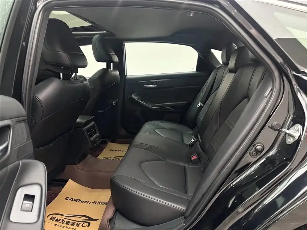 Toyota Avalon 2023 из CN, фото 10
