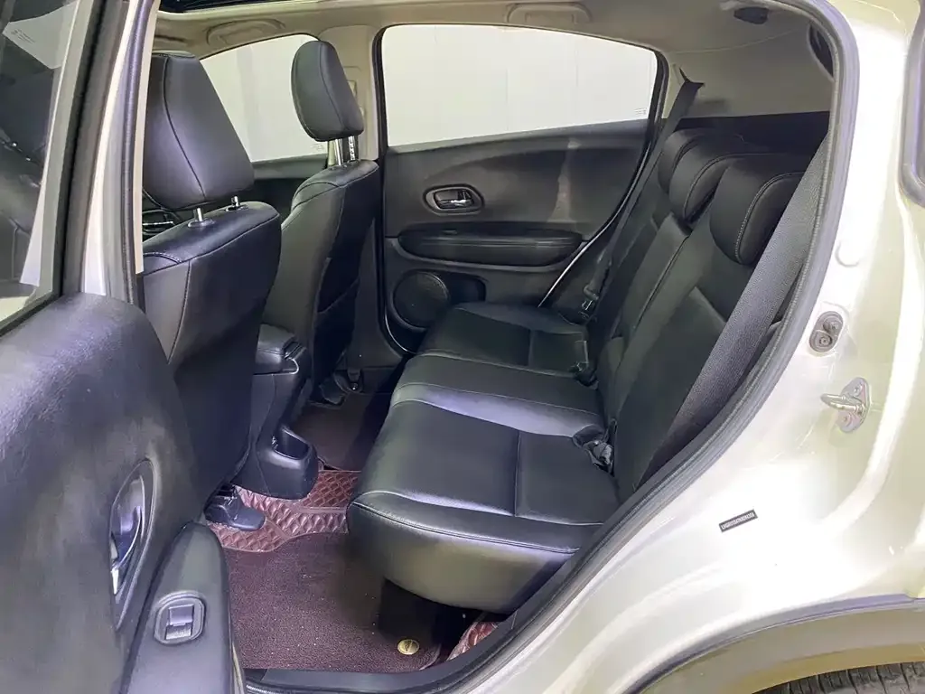 Honda Vezel 2022 из CN, фото 4
