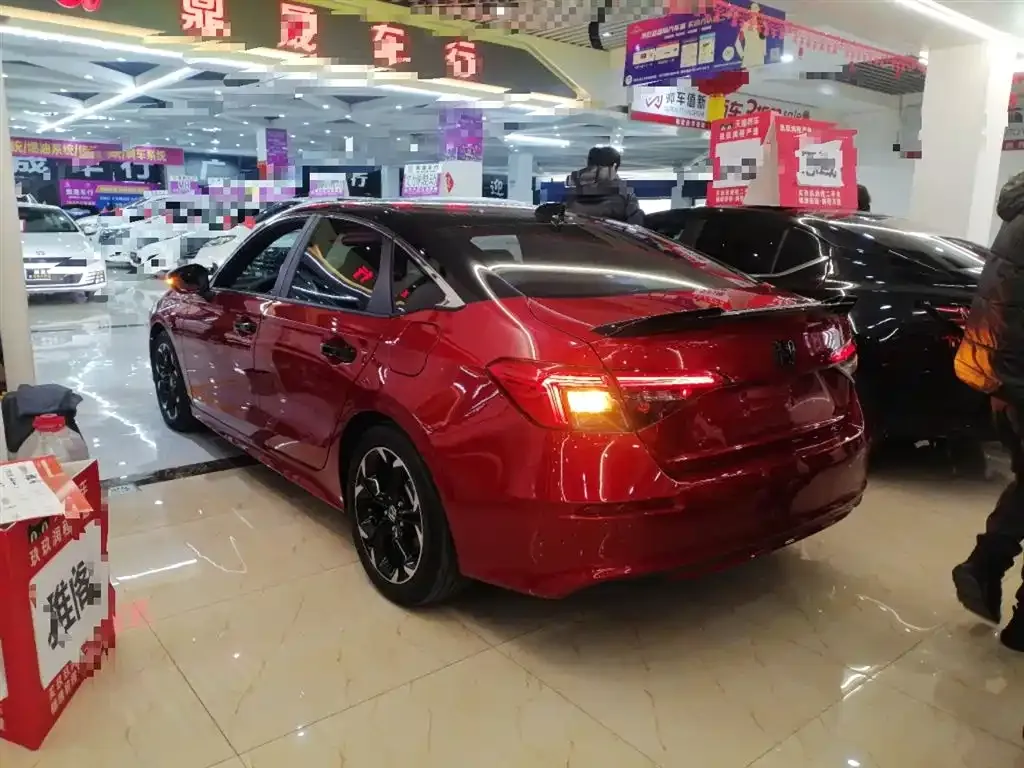 Honda Civic — фото 4