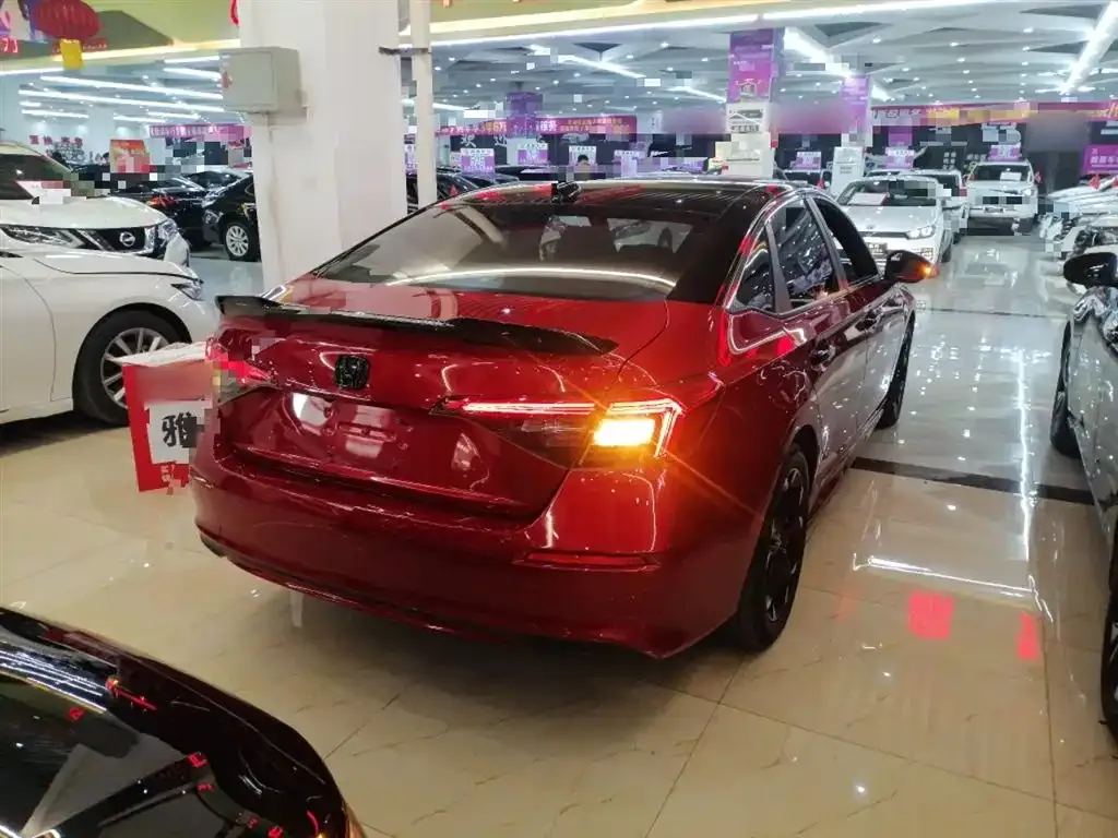 Honda Civic — фото 8