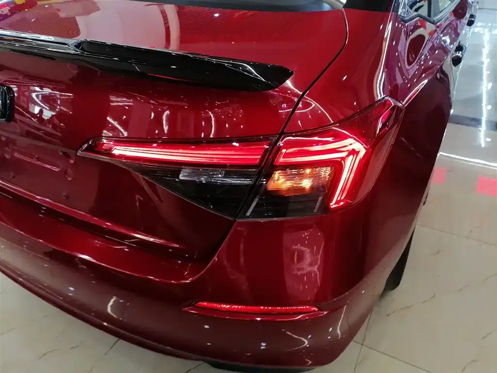 Honda Civic — фото 6