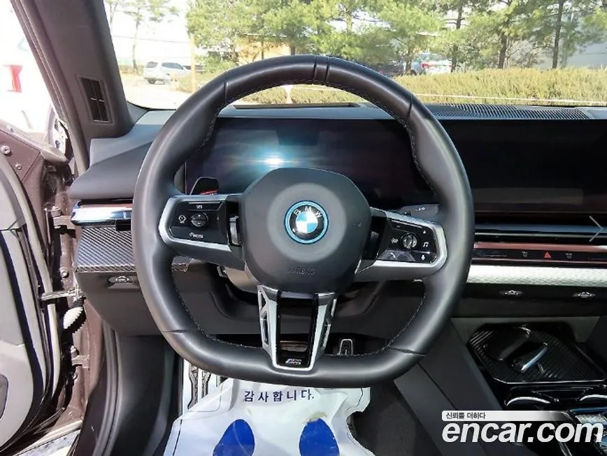 BMW i5 2024 из KR, фото 3