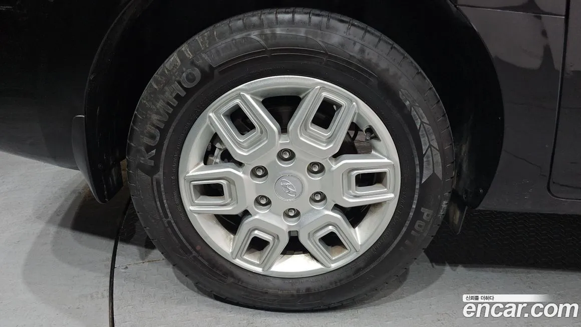 Hyundai Staria — фото 10