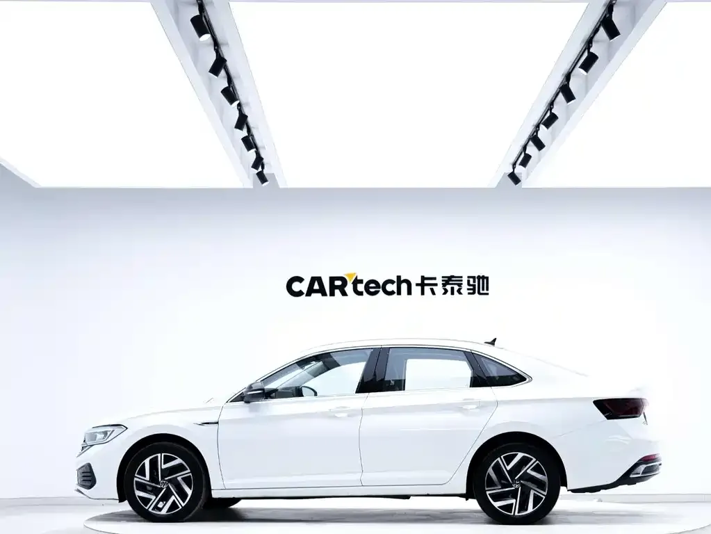 Volkswagen Sagitar 2022 из CN, фото 4