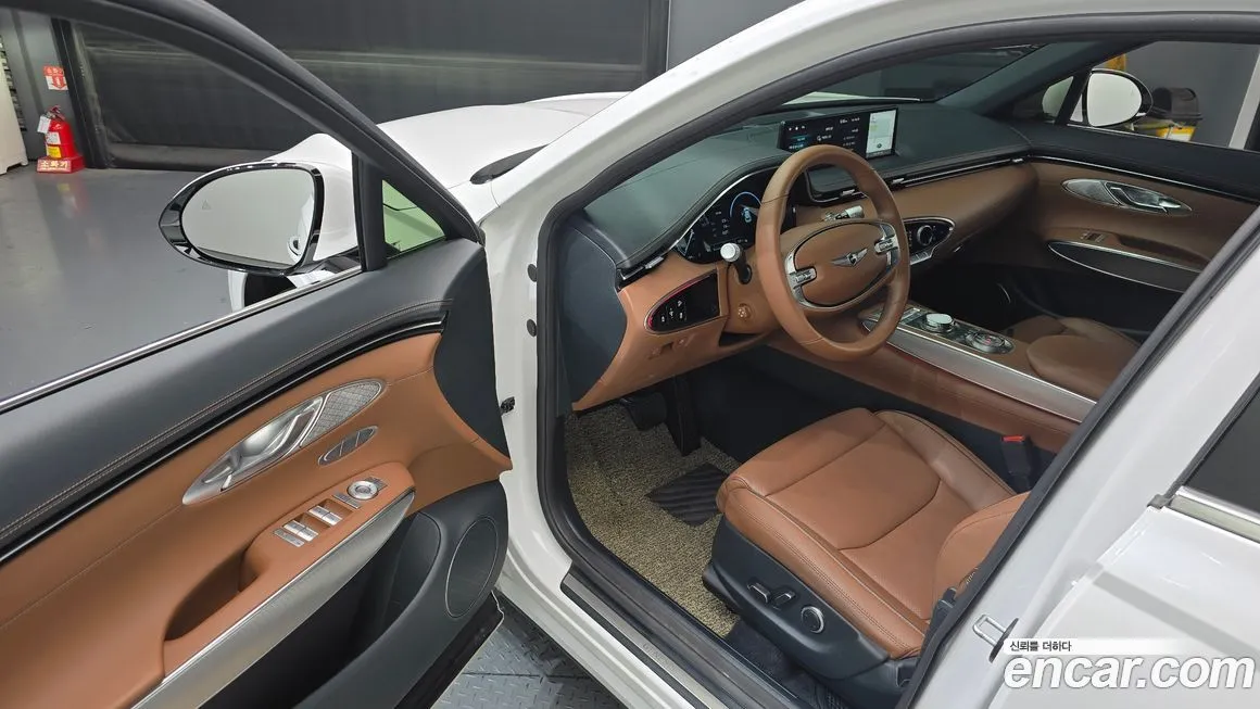 Genesis GV70 2023 из KR, фото 4