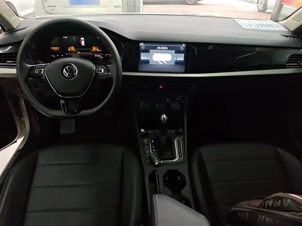 Volkswagen Lavida 2022 из CN, фото 6