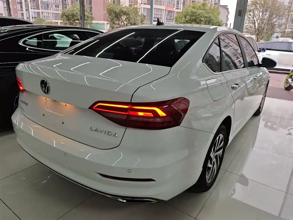 Volkswagen Lavida 2022 из CN, фото 5