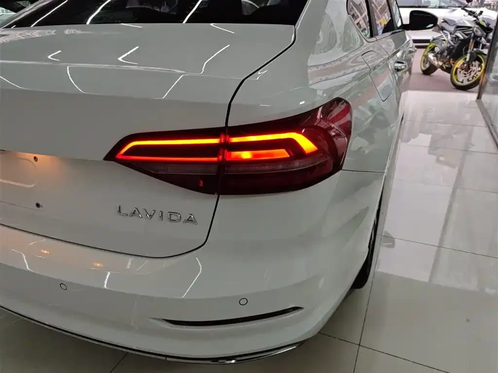 Volkswagen Lavida 2022 из CN, фото 8