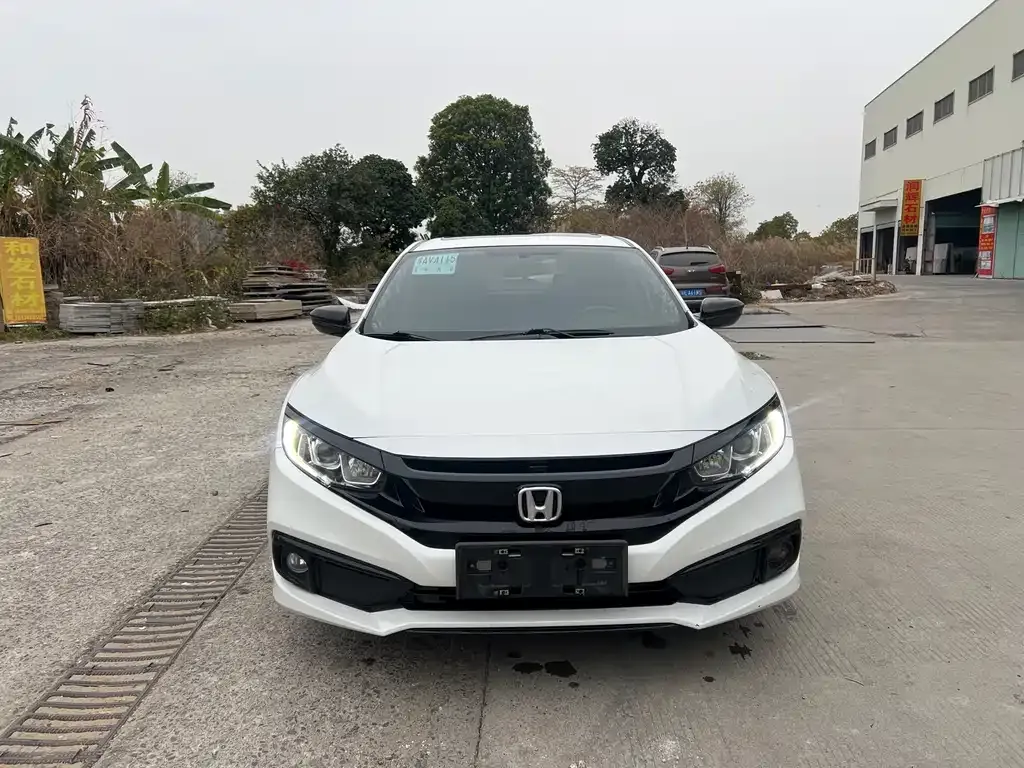 Honda Civic 2021 из CN, фото 3