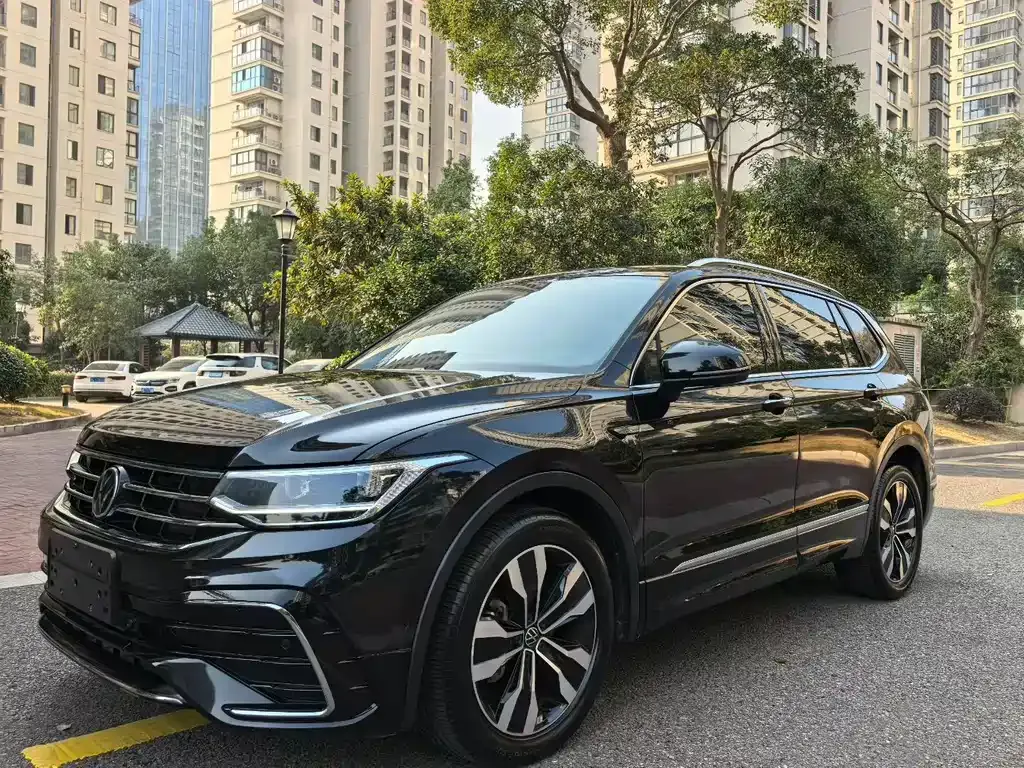 Volkswagen Tiguan L 2024 из CN, фото 1