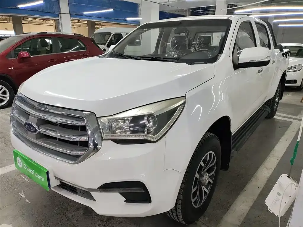 Isuzu TAGA Daka