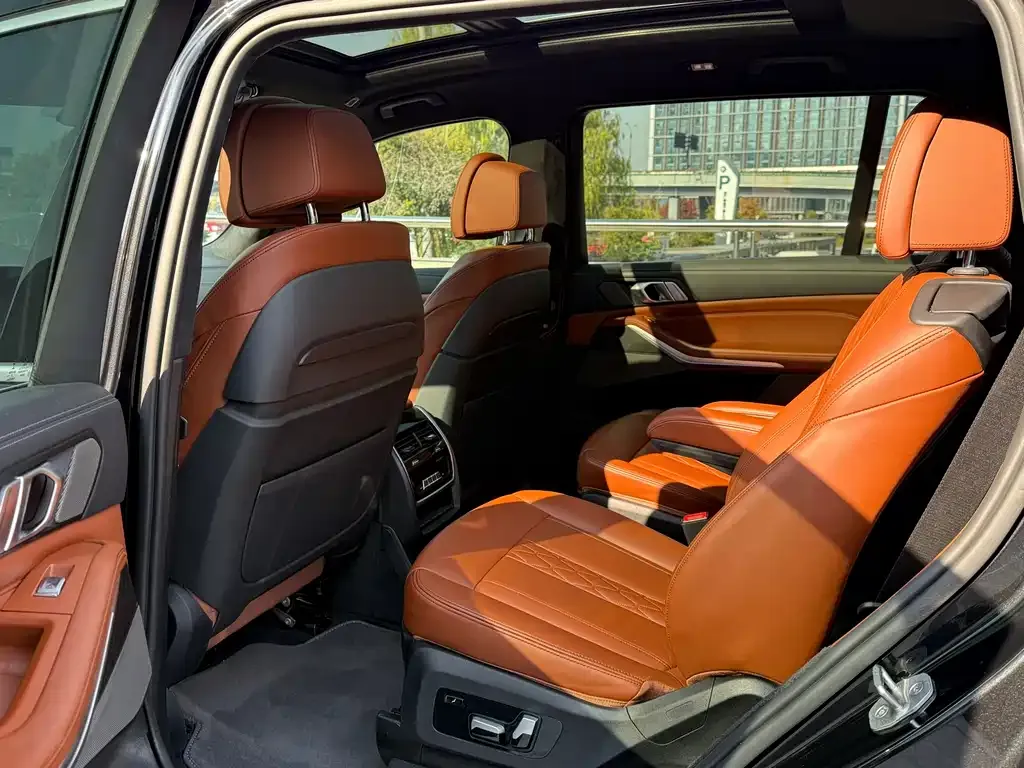BMW X7 2022 из CN, фото 2