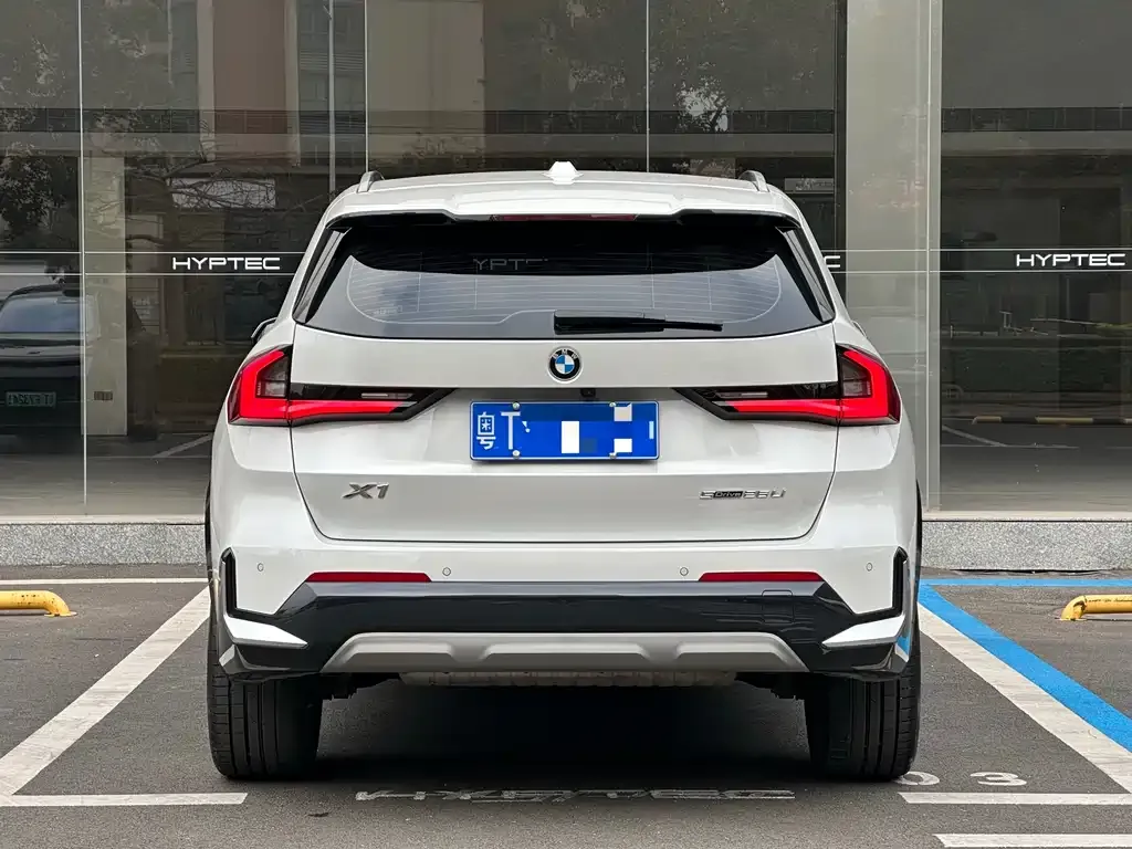 BMW X1 2024 из CN, фото 3