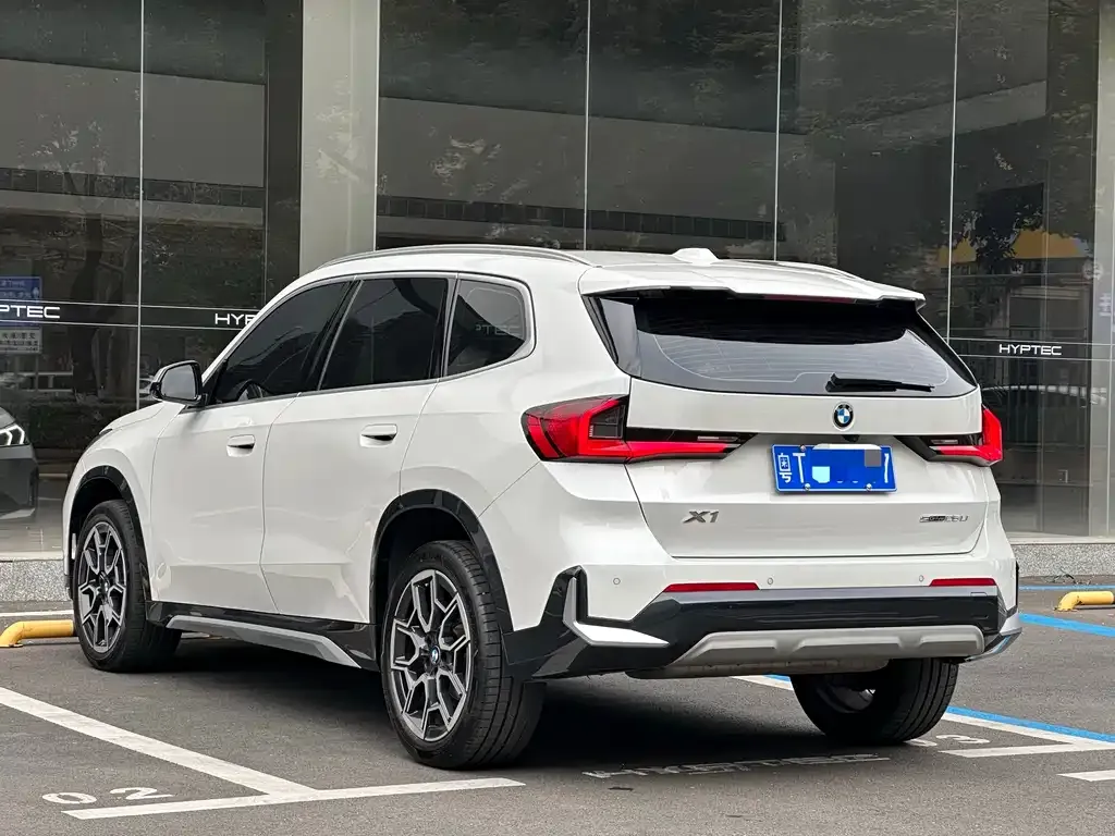 BMW X1 2024 из CN, фото 6