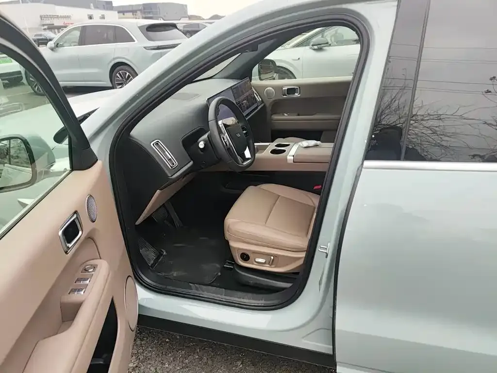 Li Auto L6 2025 из CN, фото 3