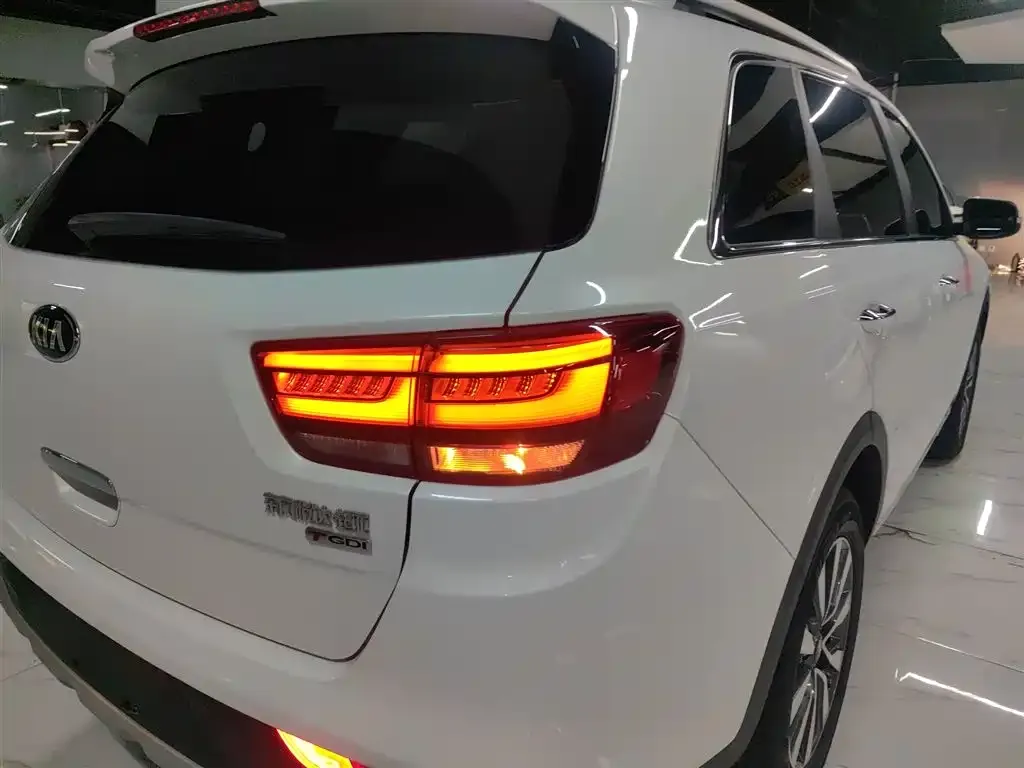 Kia KX7 2023 из CN, фото 4