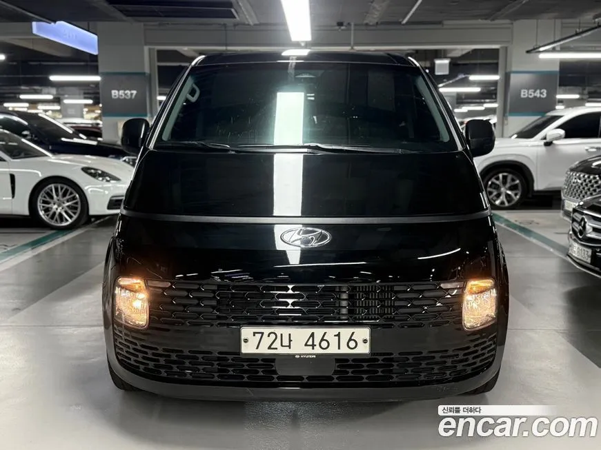 Hyundai Staria 2022 из KR, фото 1