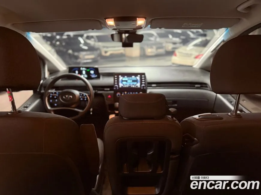 Hyundai Staria 2022 из KR, фото 2