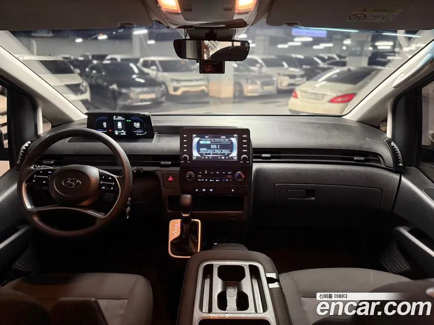 Hyundai Staria 2022 из KR, фото 5