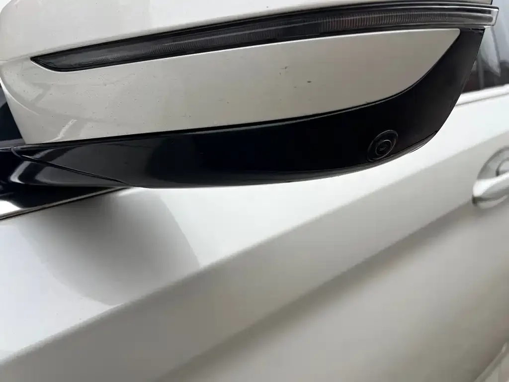 BMW 5 Series 2022 из CN, фото 5