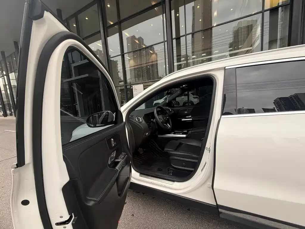 Mercedes-Benz GLA 2023 из CN, фото 5