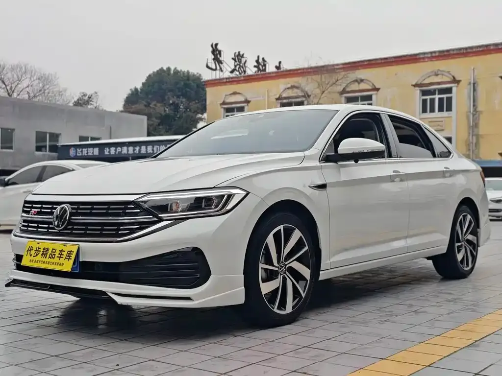 Volkswagen Sagitar 2023 из CN, фото 1