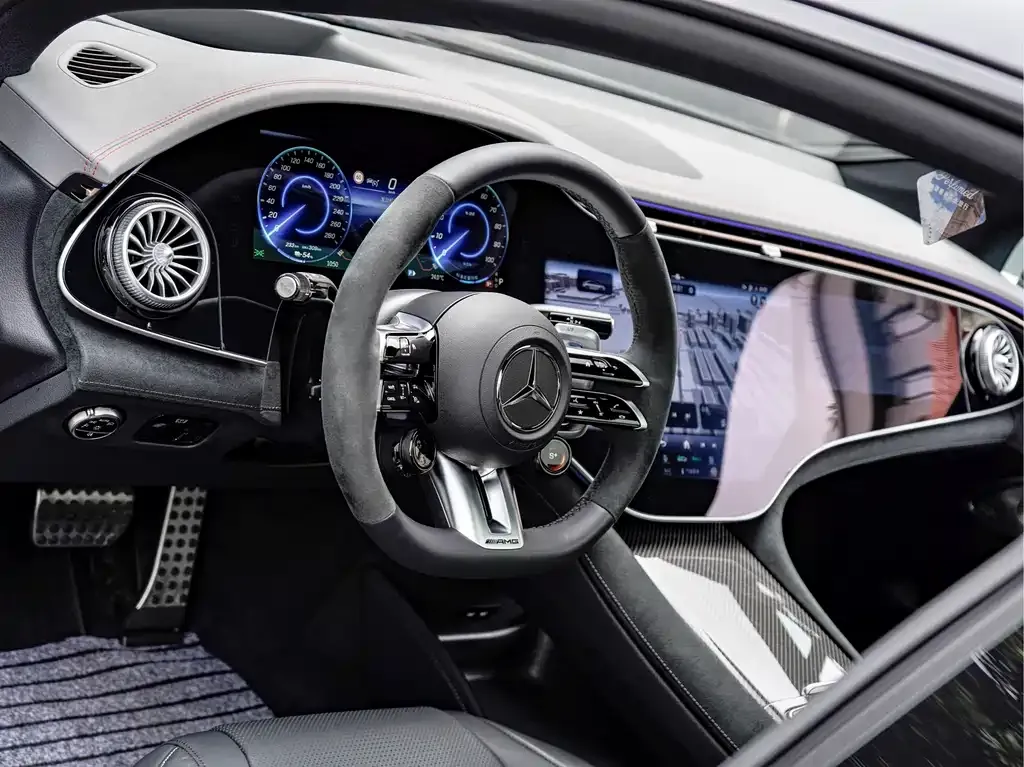 Mercedes-Benz EQE AMG 2024 из CN, фото 2