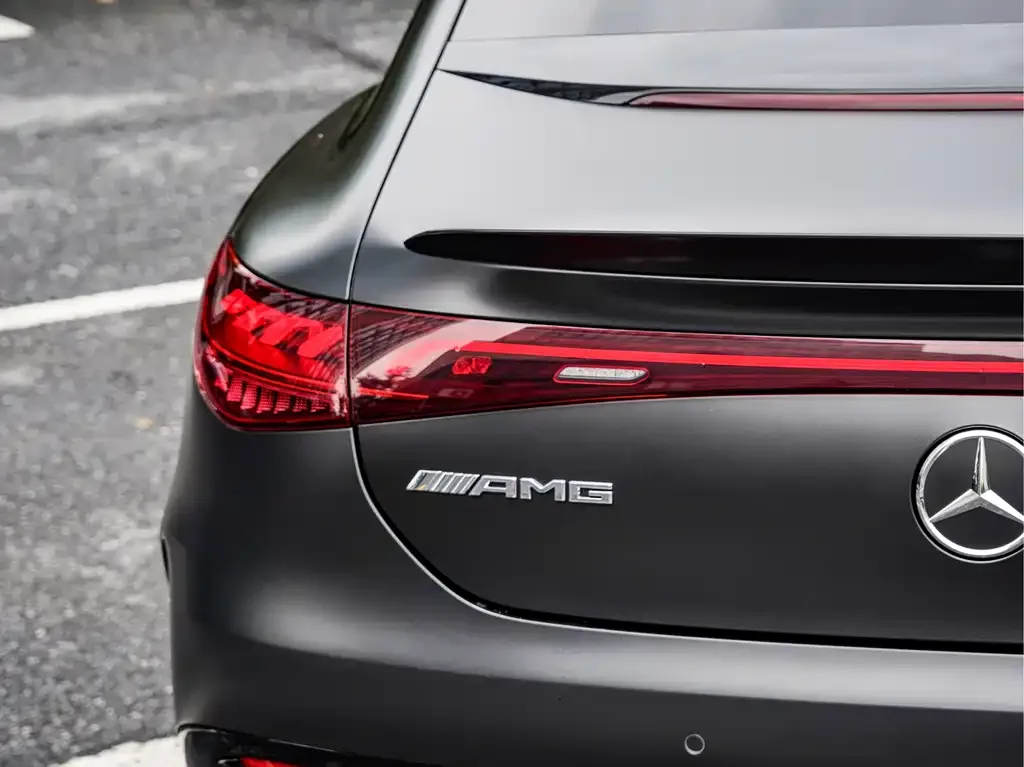 Mercedes-Benz EQE AMG 2024 из CN, фото 3