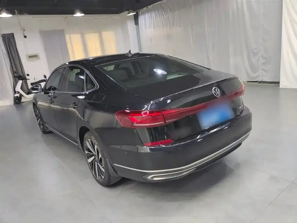 Volkswagen Passat 2022 из CN, фото 3