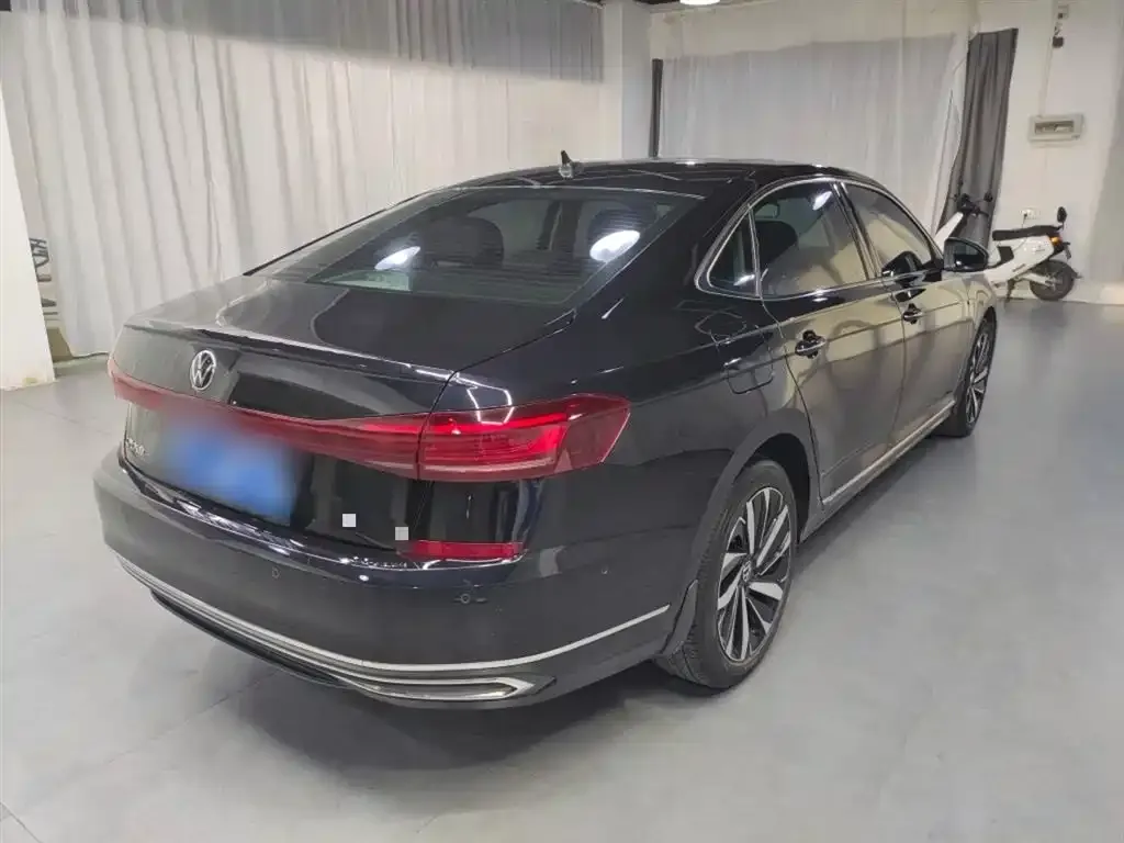 Volkswagen Passat 2022 из CN, фото 4
