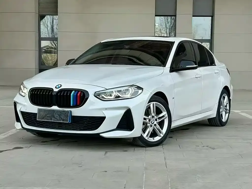 BMW 1 Series — фото 1
