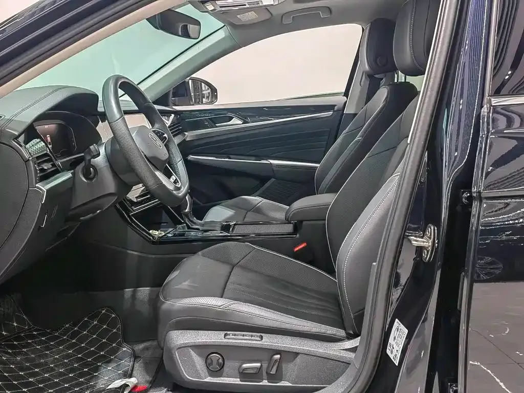 Volkswagen Passat — фото 5