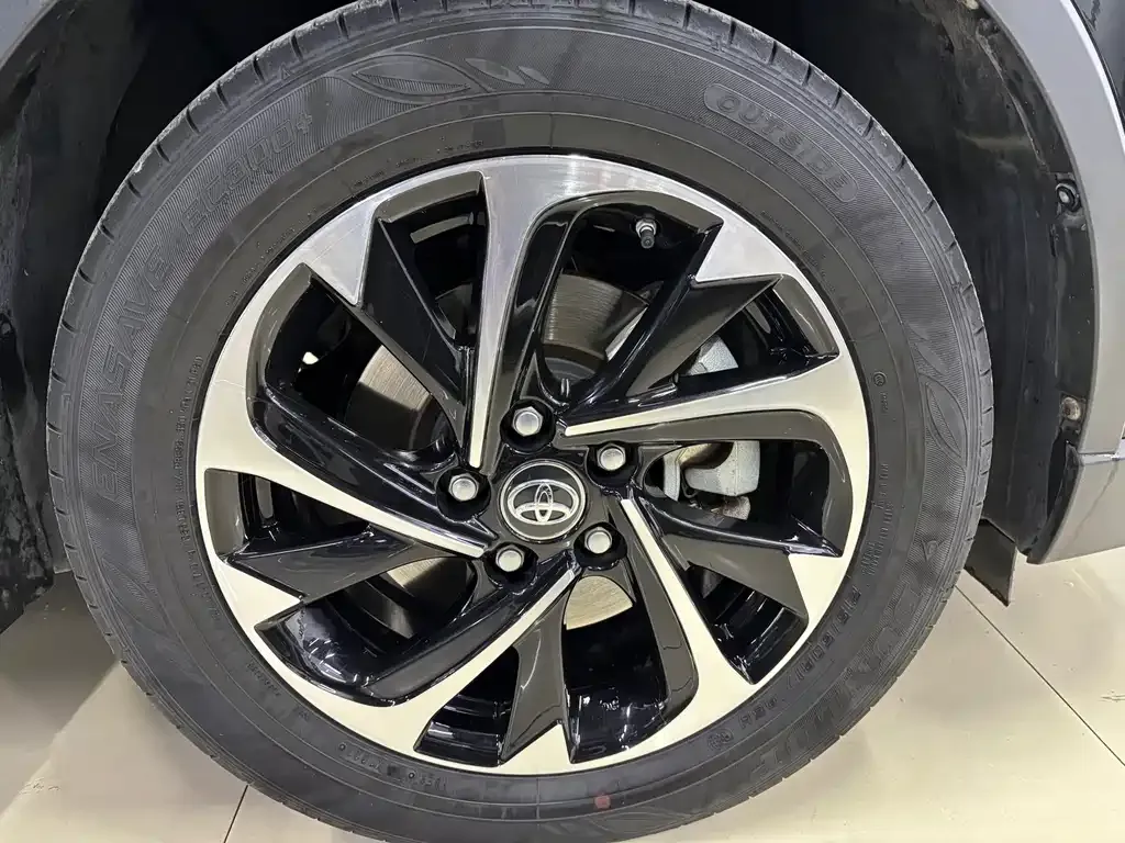 Toyota IZOA 2021 из CN, фото 7