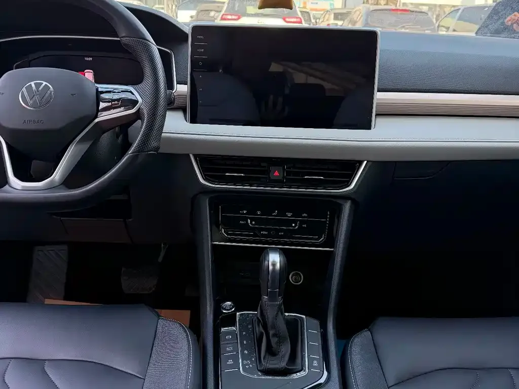Volkswagen Tharu 2024 из CN, фото 3